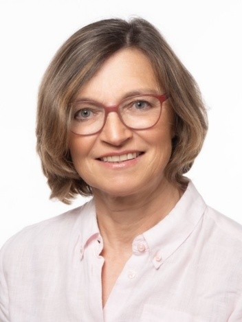 Iris Wünschmann-Lyall